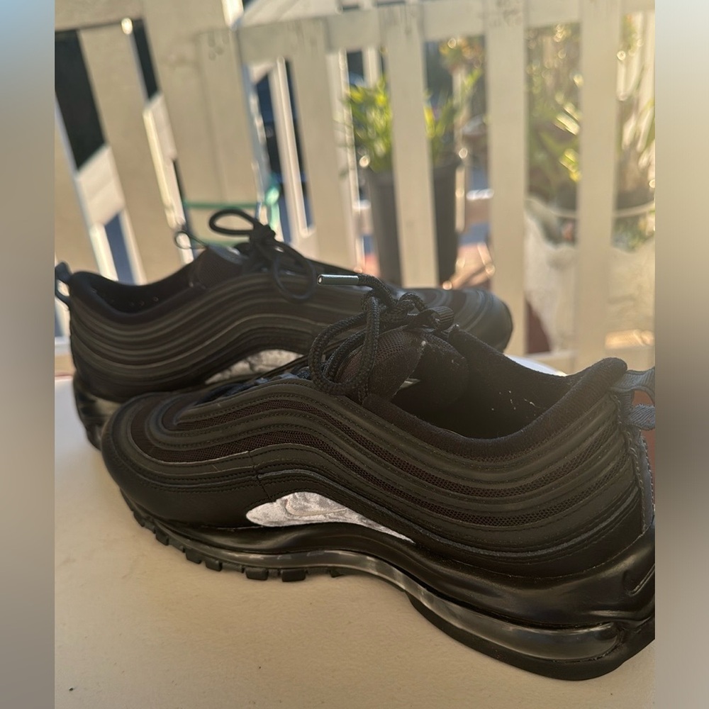 Nike shoes